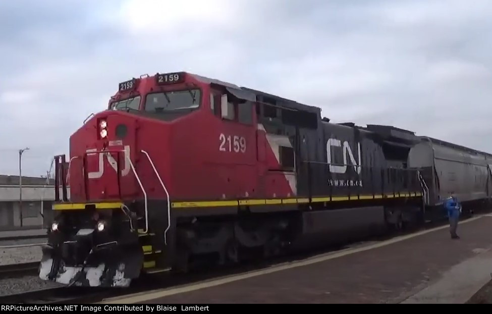 CN grain train